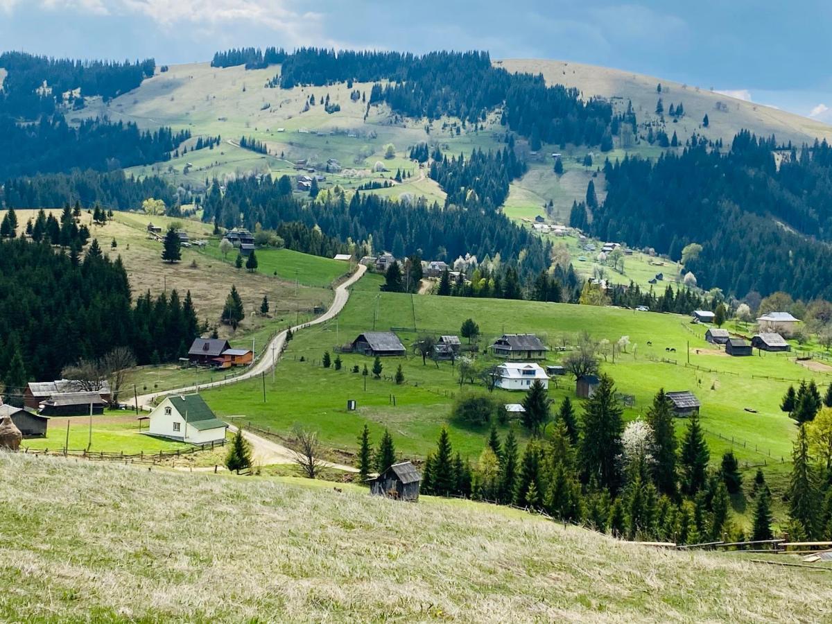 Gasthaus Rodynnyi Zatyshok Werchowyna Exterior foto