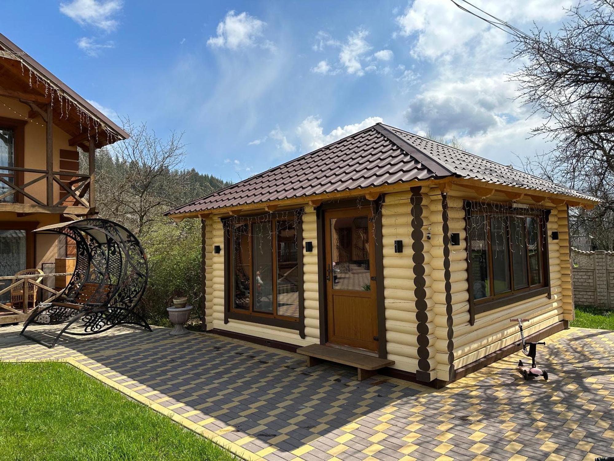 Gasthaus Rodynnyi Zatyshok Werchowyna Exterior foto